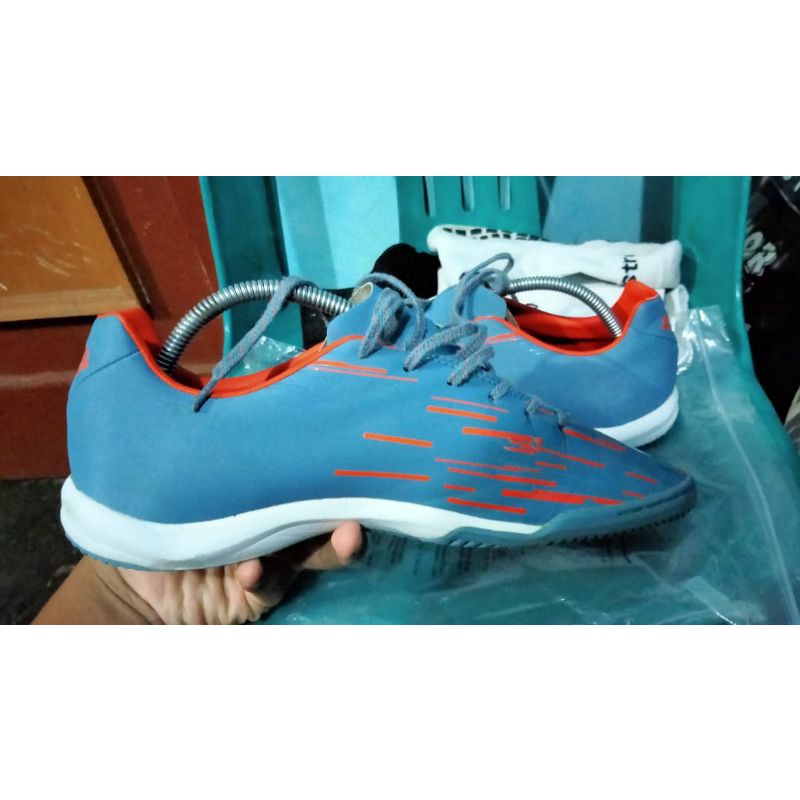 sepatu futsal ls reborn ori
