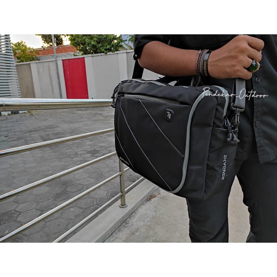 Tas Selempang Eleven Rinjani