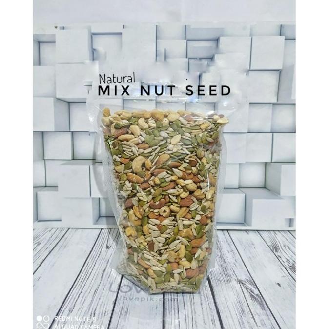 

Mix Nut Seed 1kg - Almond, Cashew, Pumpkin Seed, Sunflower Seed - ---Terbaru---