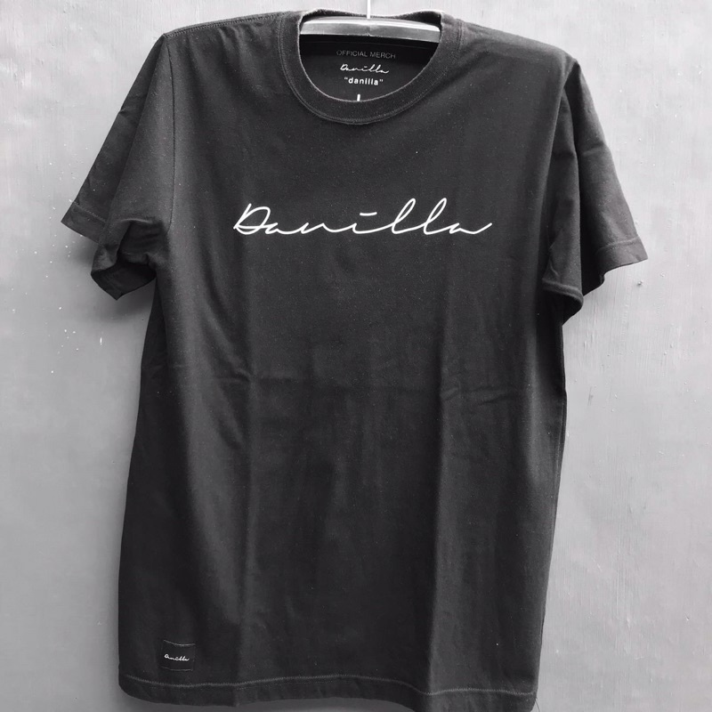 T-Shirt Official Merchandise Danilla Riyadi "Danilla"