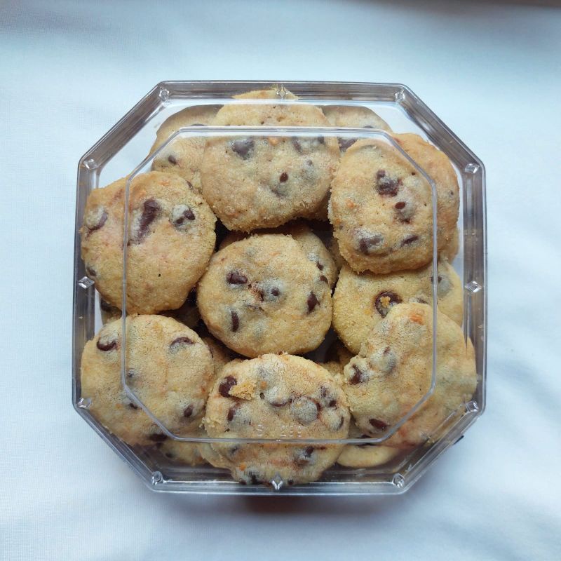 

Vanilla Chocolate Chip Cookies Premium