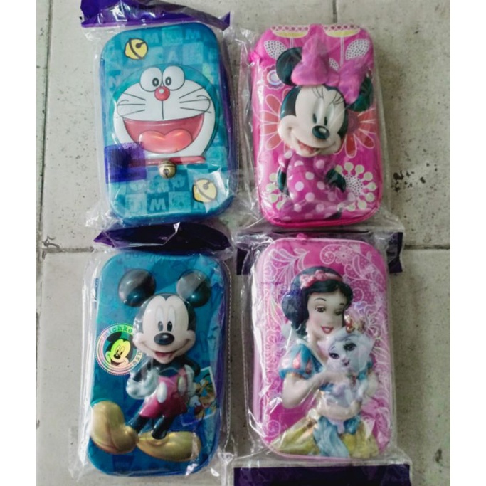 

KOTAK PENSIL KARAKTER 3D anak laki-laki/perempuan