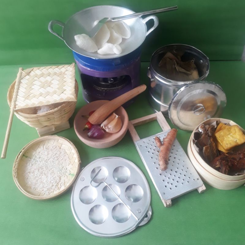 Set Mainan Masak Masakan Tradisional Paket Dapur Kabayan