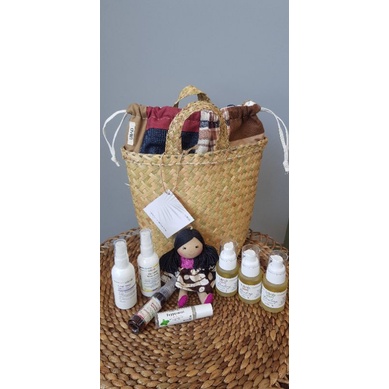 

PURUN HEALING HAMPERS