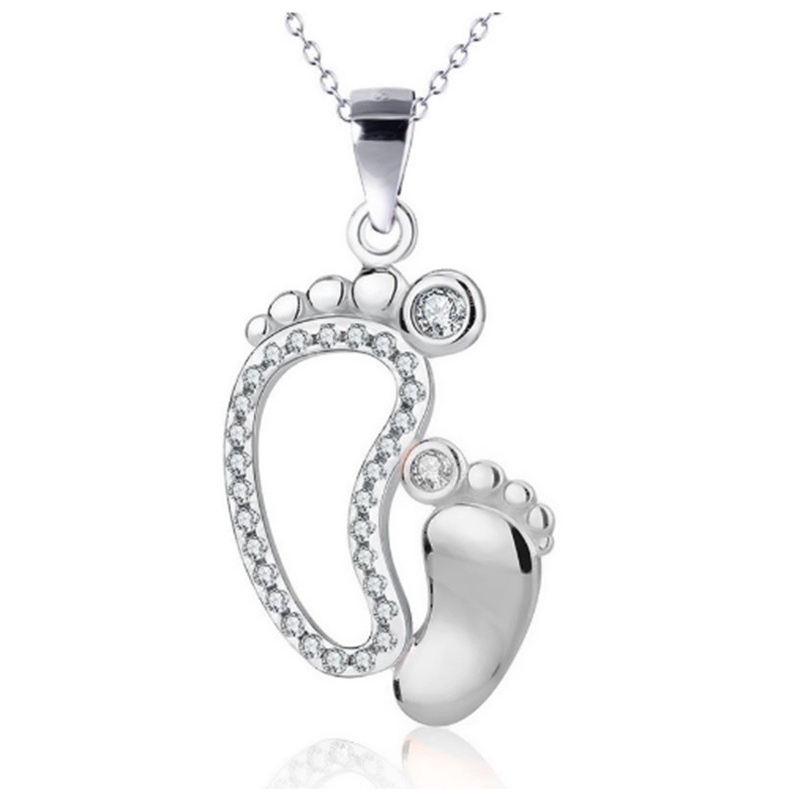 SEUSUK Fashion Jewelry Big Feet and Little Feet Pendant Mother's Day Affection Necklace Holiday Gift