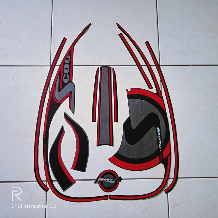 STIKER STRIPING MOTOR HONDA SCOOPY FI 2013 HITAM