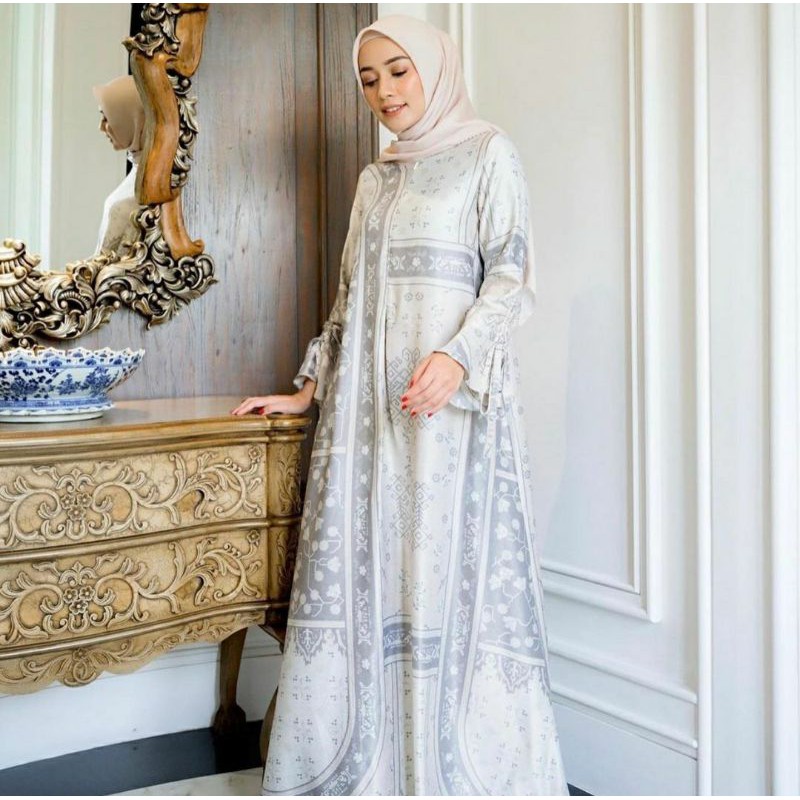 WearingKlamby AGNIA PEONY DRESS size M