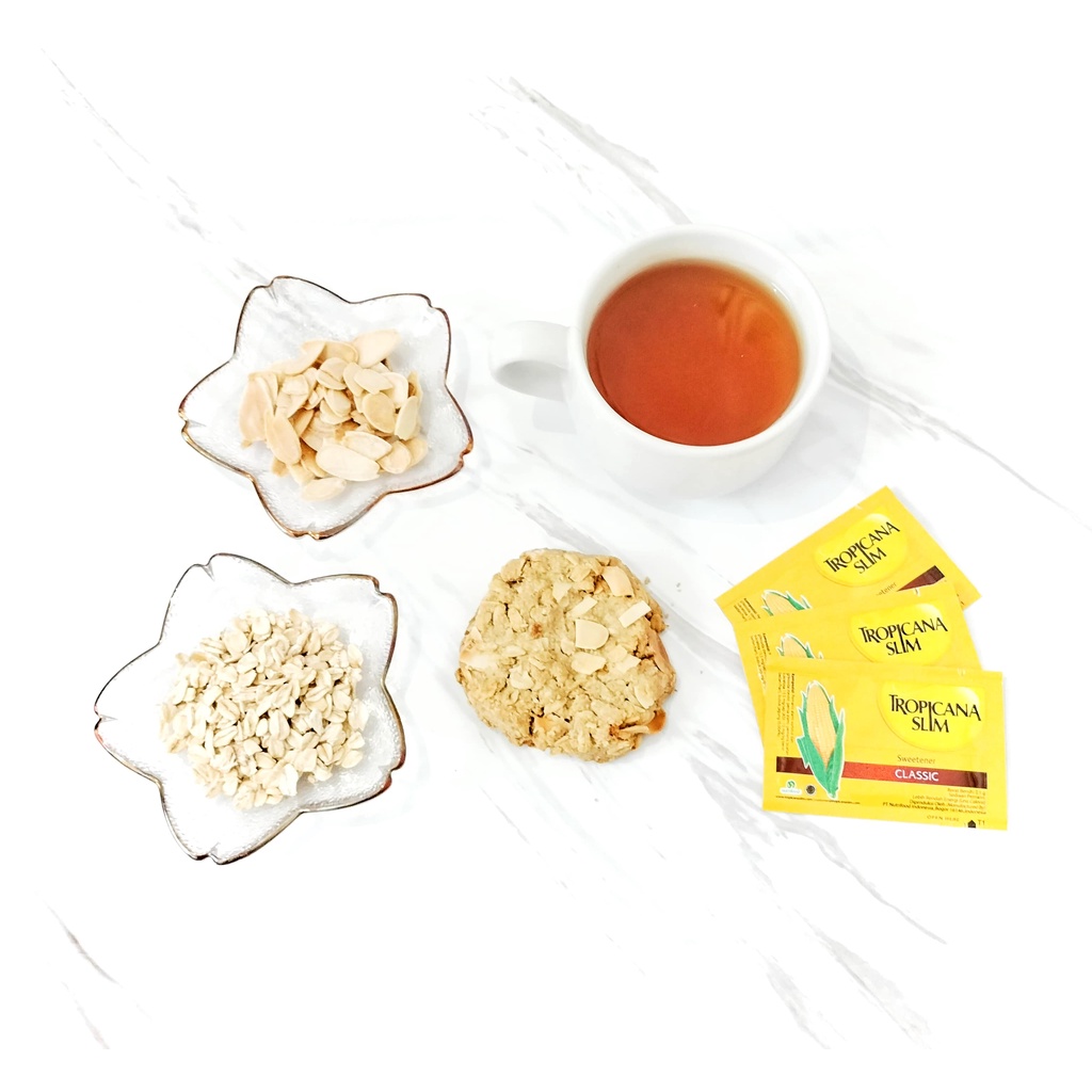 

Gluten Free Oatmeal Almond Cookies Original