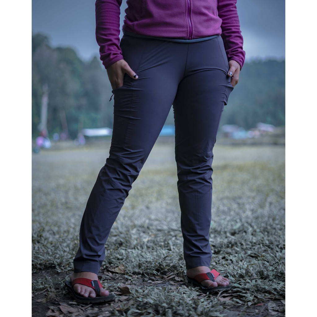 Celana Panjang Arcteryx Sabria Pant Women'S