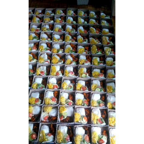 

ayam bakar kremes paket lengkap box kotak