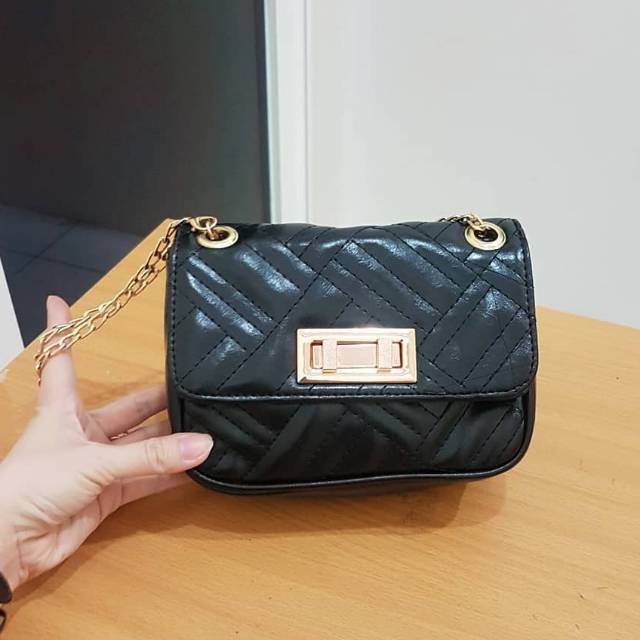 Tas selempang wanita-embos zigzag bag