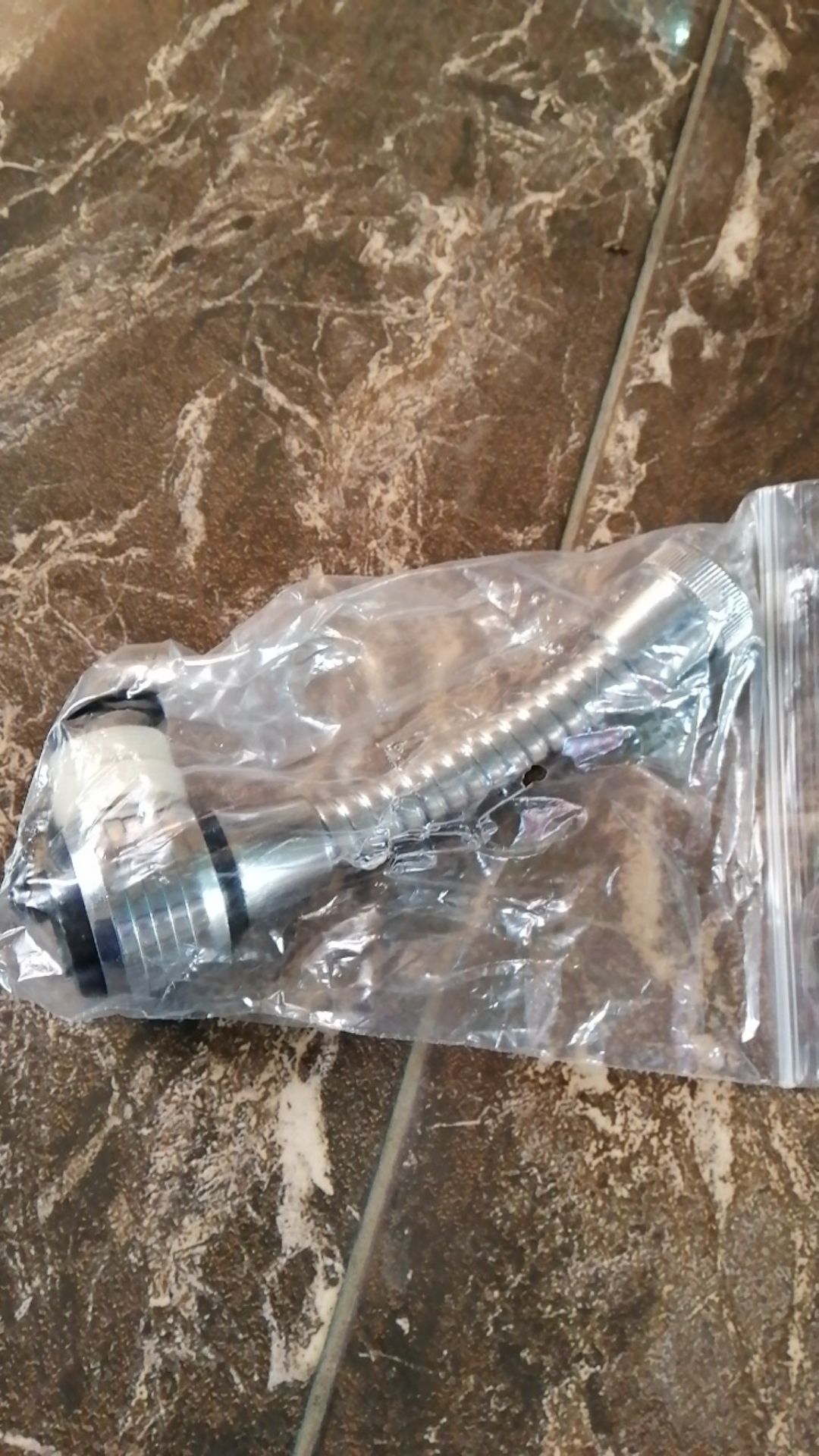Sambungan Kran Faucet Stainless Panjang