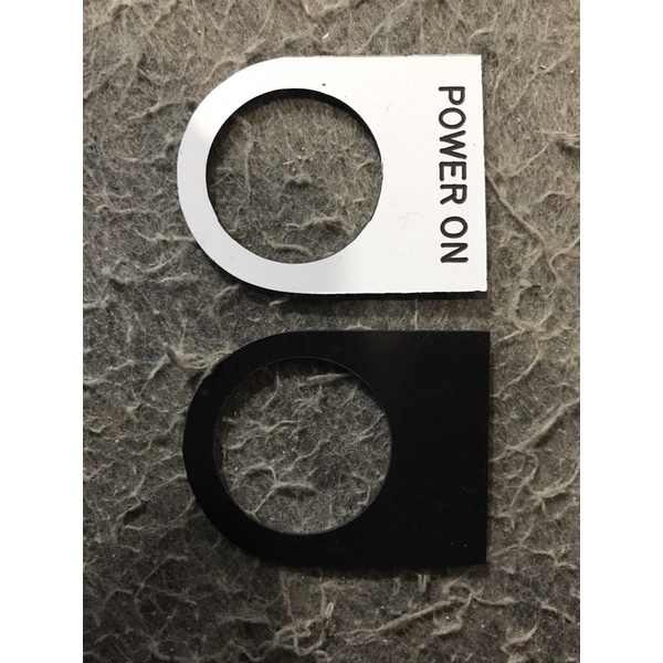 

Name Plate Panel / Nama panel Diameter 2,2cm , 2,5cm dan 3cm