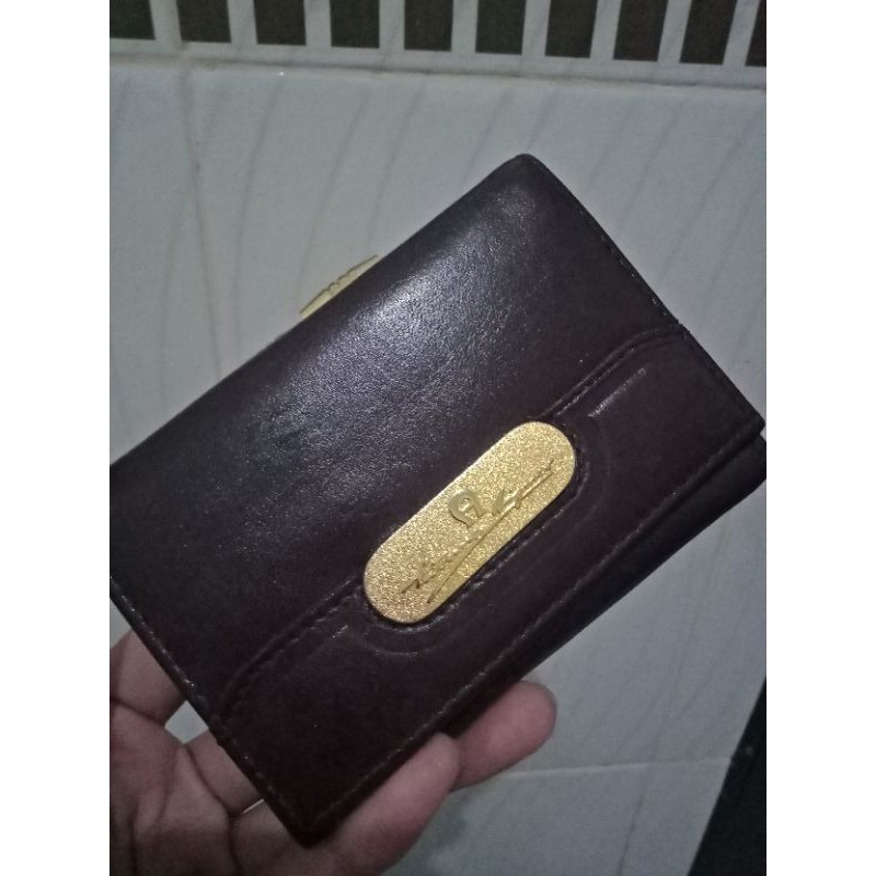 dompet aigner preloved