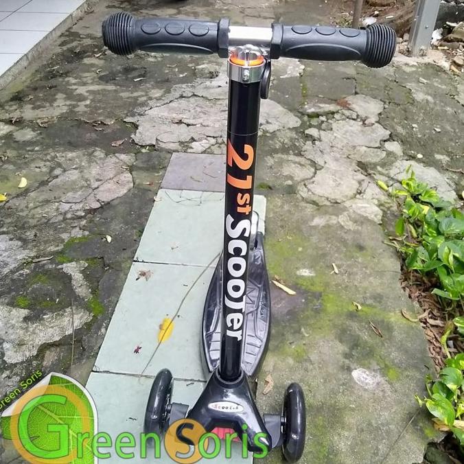 Maxi Otoped Skuter Dorong Anak 2 - 12 Tahun 4 Roda