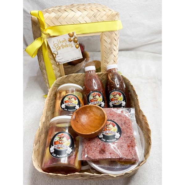 

hampers bumbu rujak complete