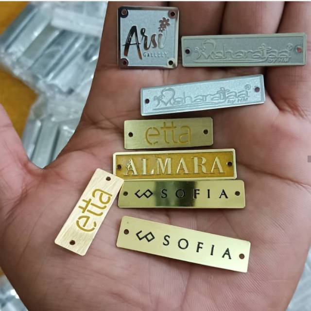 

Label Plat Hangtag merek hijab