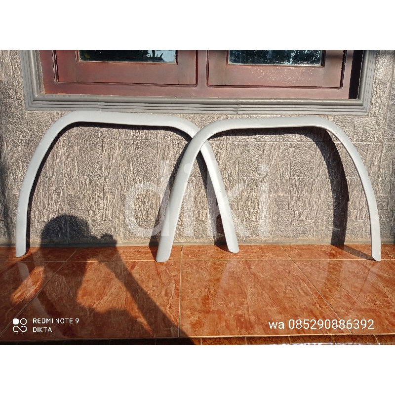 Slebor Depan L300