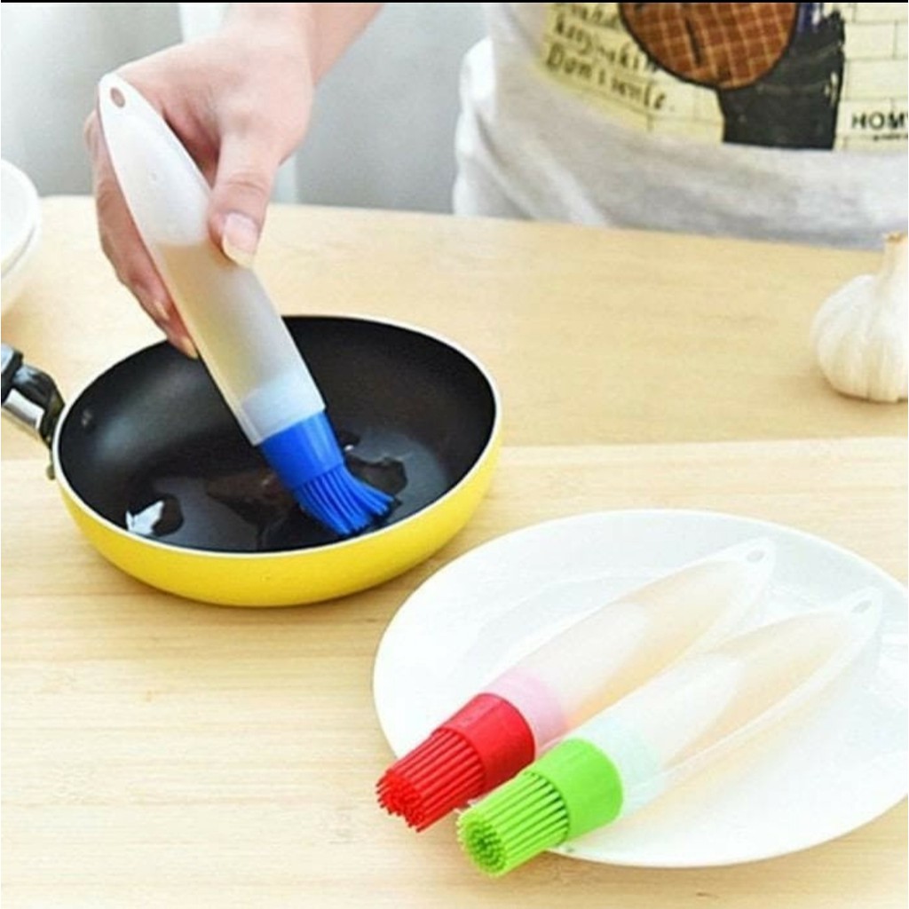 Kuas Silicone BBQ DENGAN TEMPAT DISPENSER PENGISI MINYAK