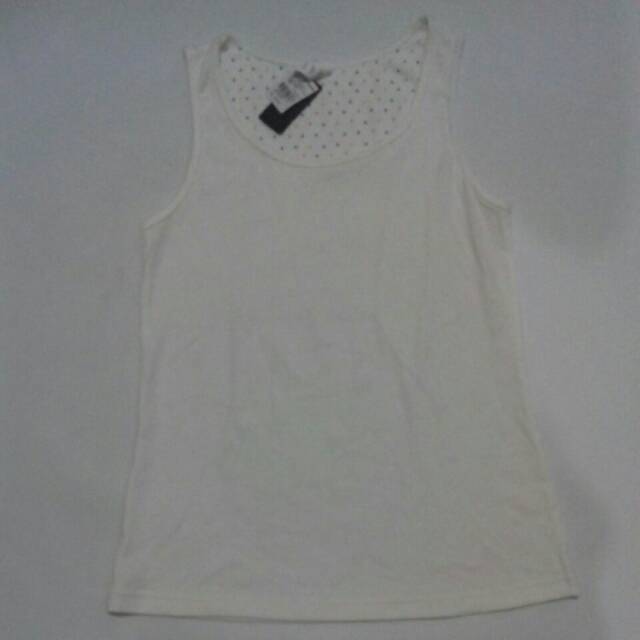 Preloved NEW kaos  putih nevada