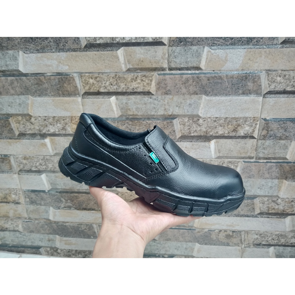 SEPATU PRIA SAFETY KULIT ASLI