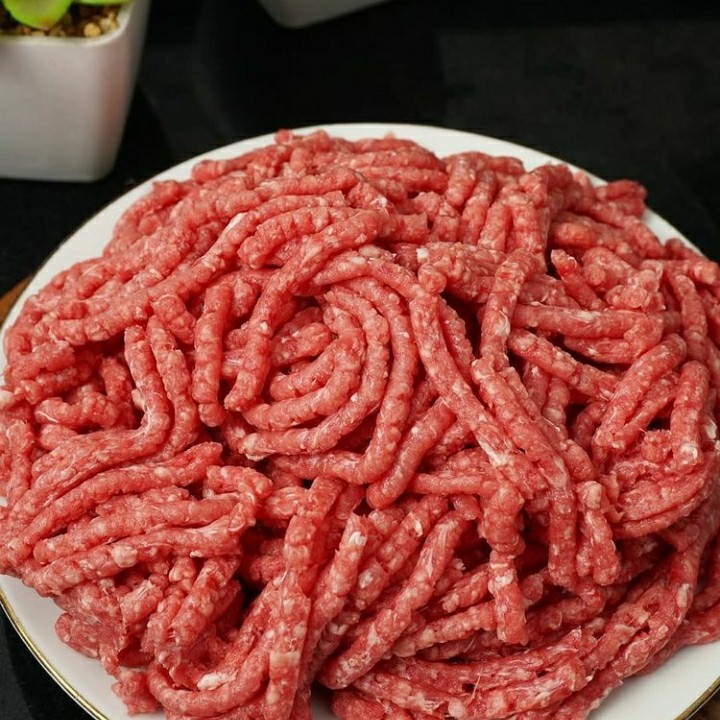 

Daging Sapi Giling 500 Gram Bahan Masakan daging Sedikit Lemak