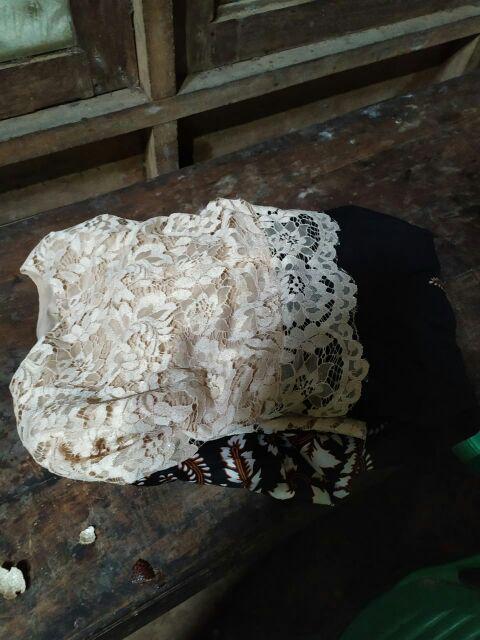 Zola_batik Batik Couple Gamis Brokat Syahrini Barack - Asmaradhana - Gamis Brokat Lemah Teles