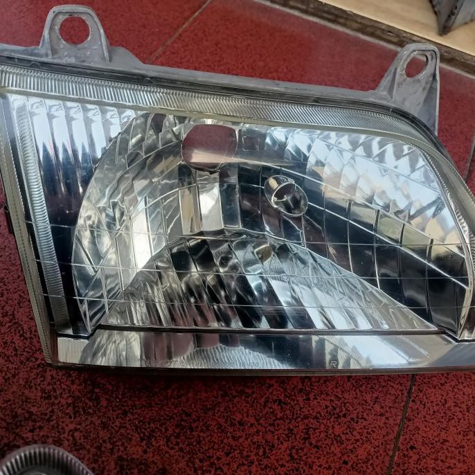 Headlamp Toyota Soluna