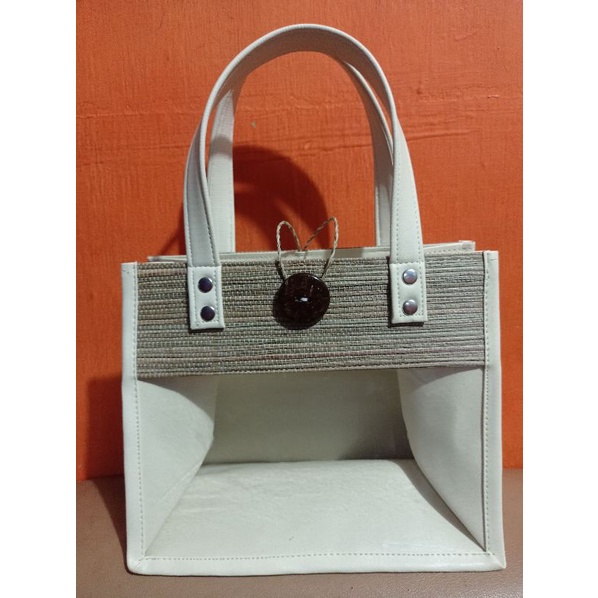 Tas Mendong Mika | Tas Parcel Mendong Mika | Tas Hampers  Premium