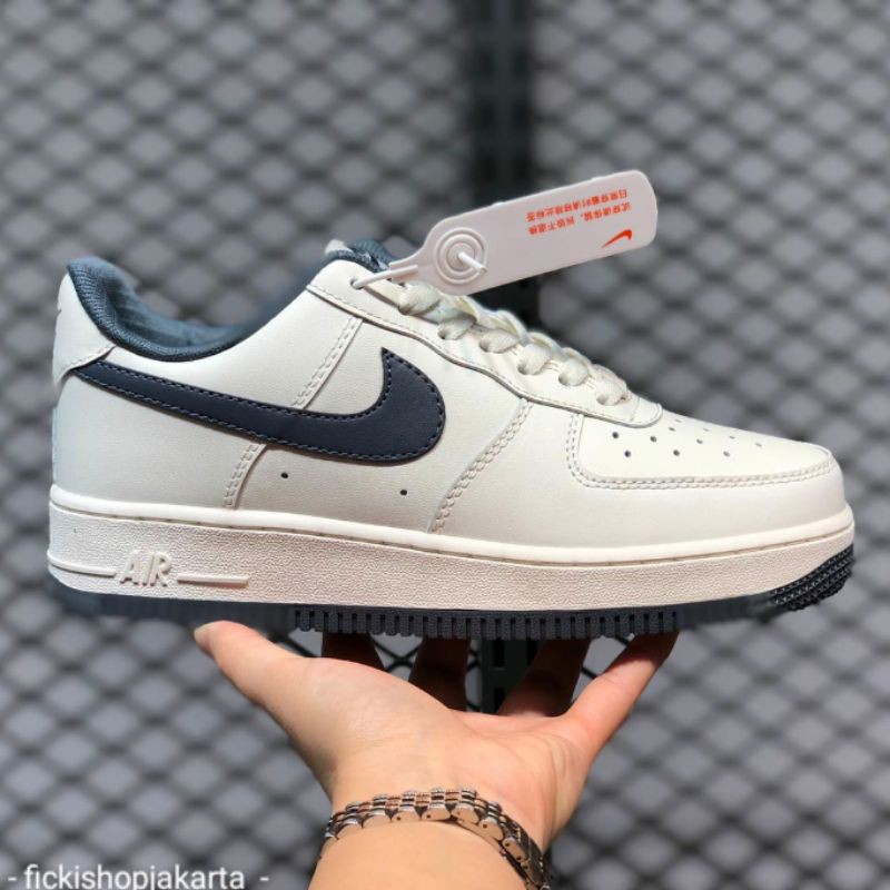 sepatu nike air force 1 07