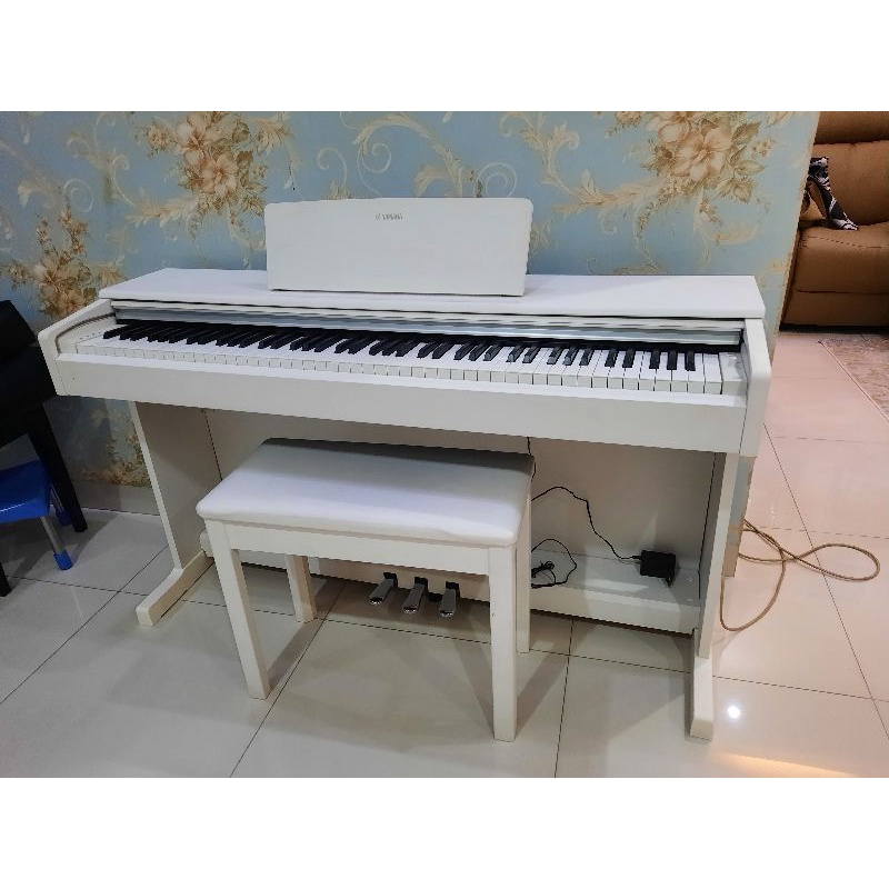 Yamaha Aries YDP-144