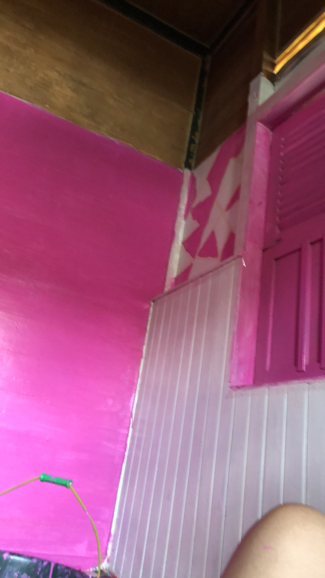 Cat Tembok Glossy/cat Multiguna/catgenteng/catakrilyc