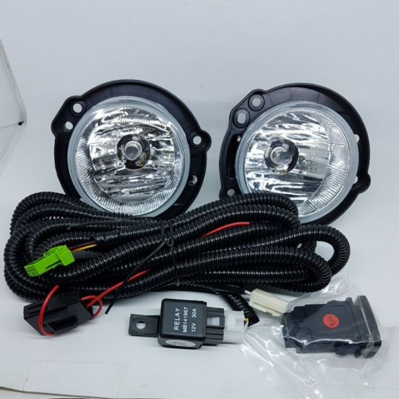 lampu bemper / fog lamp  avanza xenia 2012 on