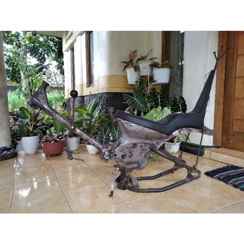 Rangka chopper cub