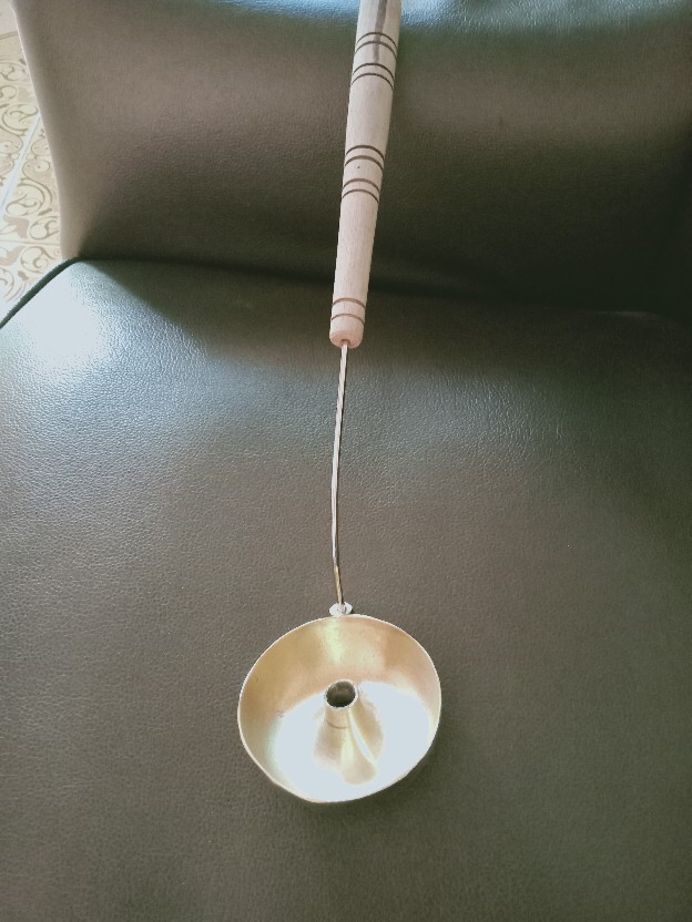 Cetakan Donat Cair Dari Bahan Kuningan