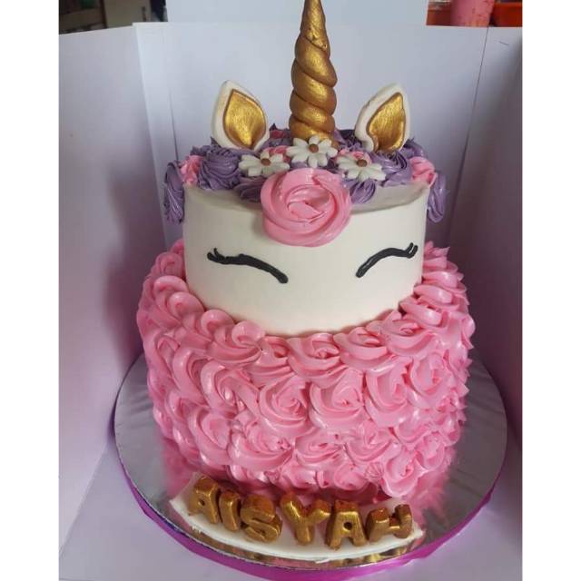 

KUE ULANG TAHUN UNICORN