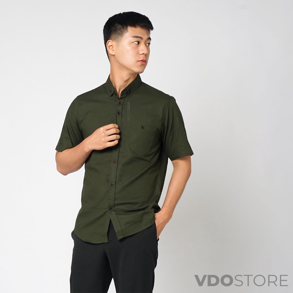 KEMEJA PRIA LENGAN PENDEK BAJU POLOS DEWASA PREMIUM KEMEJA KERJA TEBAL M L XL HITAM PUTIH NAVY ARMY CREAM KEMEJA KANTOR FORMAL SANTAI CASUAL SEMI KASUAL VIRAL MURAH KATUN KUALITAS MEN SHIRT