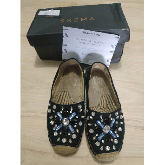 Preloved sepatu skema