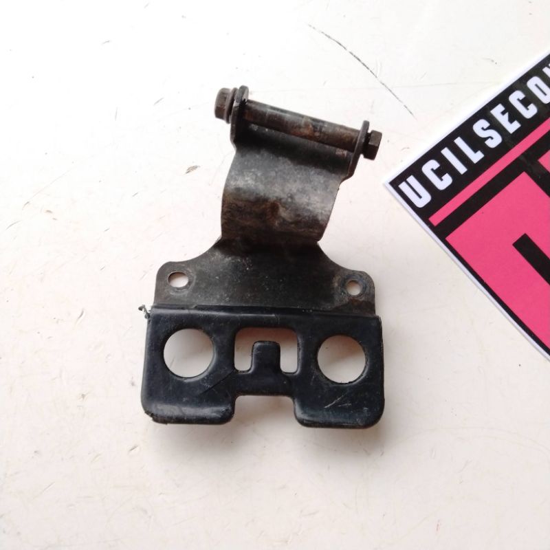 ENGSEL JOK KAWASAKI ZX130 BRAKET JOK KAWASAKI ZX130 SEKEN ASLI ORIGINAL