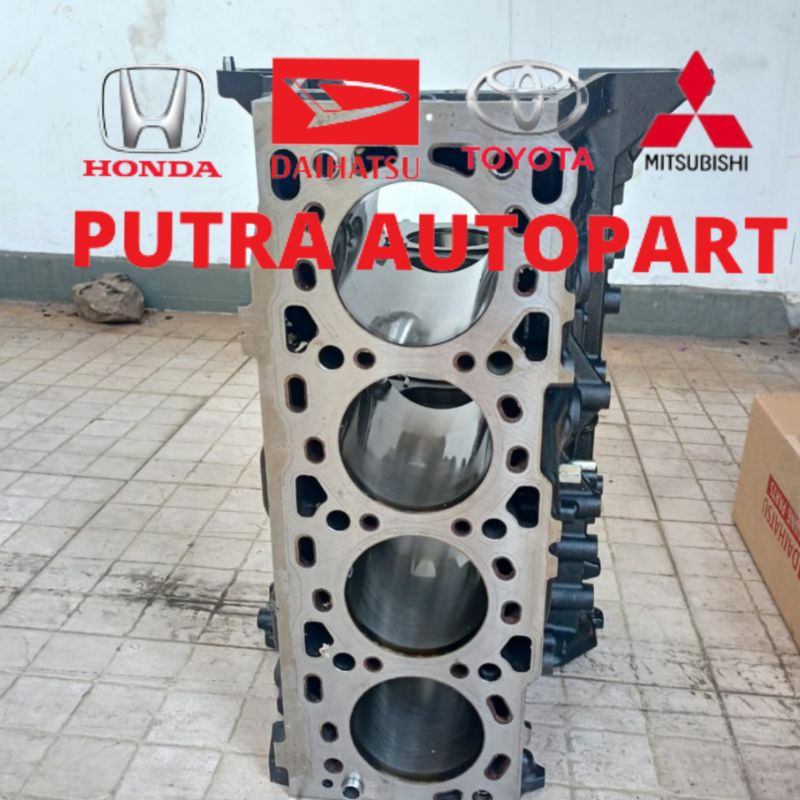 blok mesin innova reborn fortuner vrz hilux revo 2GD original