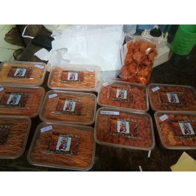 

makroni bantet , seblak kering