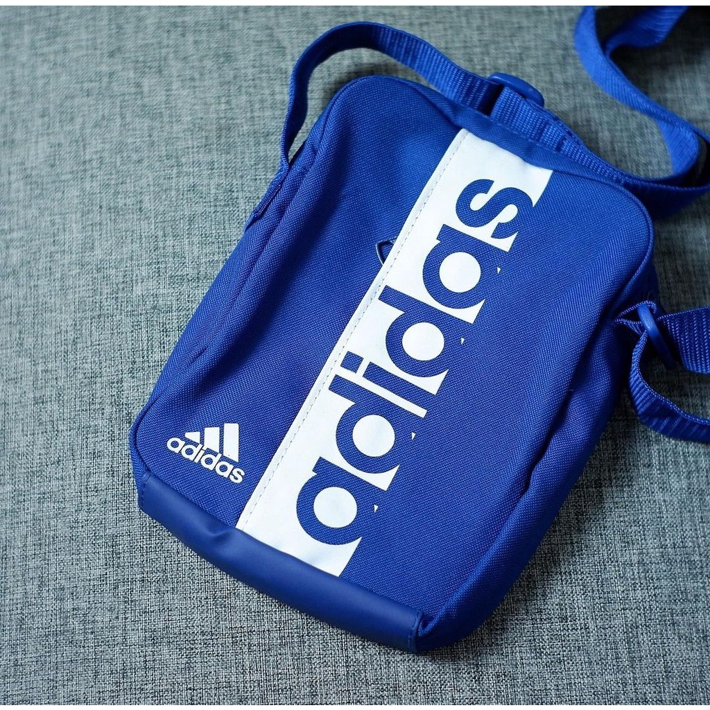 Adida*s Essentials Slingbag