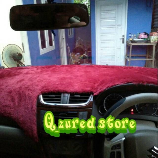 Cover Dashboard Mobil Ertiga (Bulu Rasfur)