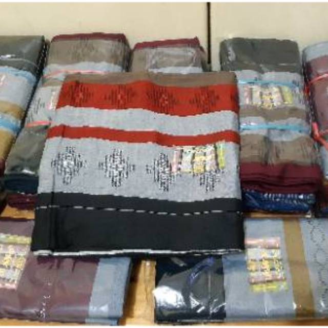 Sarung Al Amin
