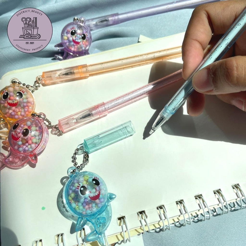 

PULPEN GANTUNGAN BABY SHARK PULPEN GEL PEN LUCU MURAH PULPEN IMUT PENA ANAK KECIL ALAT TULIS MURAH