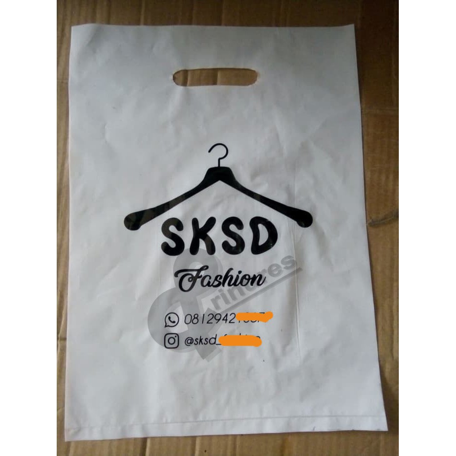 Plastik Tas Mall Kresek Plong Sablon HdPE 25 X 35 Custom Untuk Baju Hijab Olshop Murah Promo Grosir