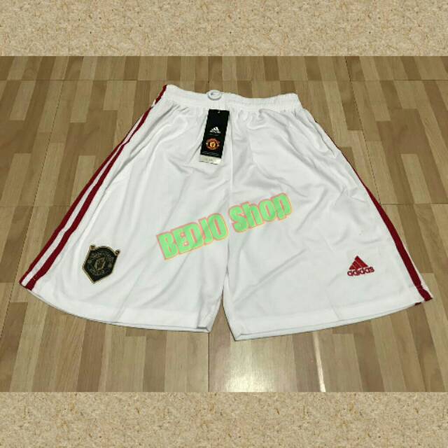 Celana Manchester United Putih 2019 - 2020