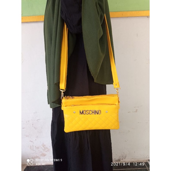 Tas Slempang Bordil Mochino