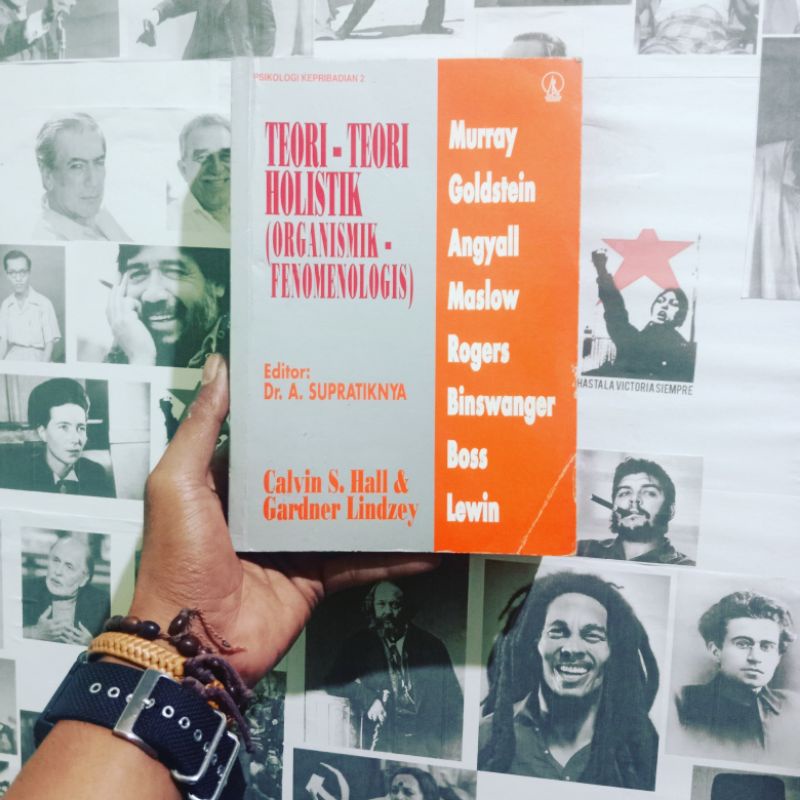 Psikologi Kepribadian 2: Holistik (Organismik Fenomenologis) by Calvin S. Hall dan Gardner Lindzey