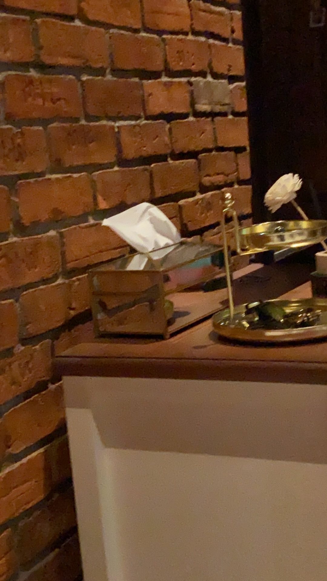 Golden Glass Tissue Box